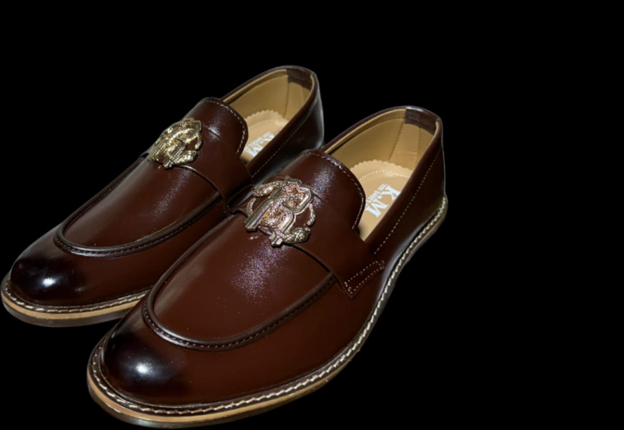 FORMAL SHOES